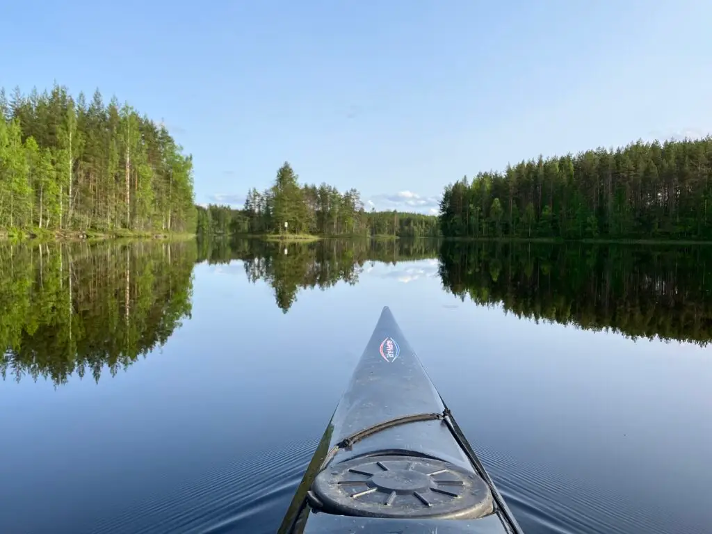 kajakki järvimaisema