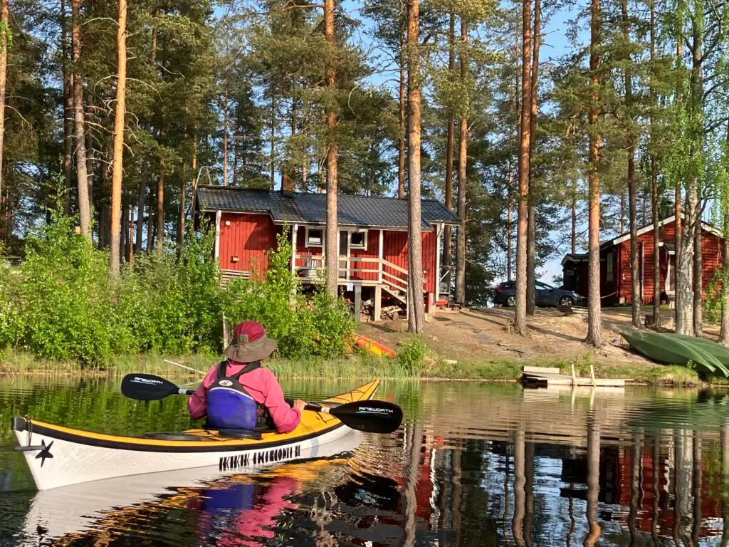 meloja ja rantasauna Kaunisniemen kahvilalla